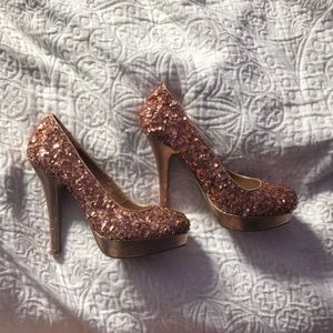 Olsenboye Glittery Heels